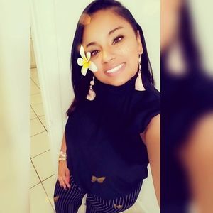 Meet your Posher, Renee